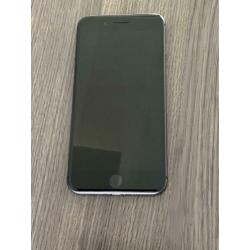 iPhone 8 Plus 64 GB Space Grey