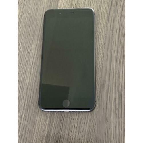 iPhone 8 Plus 64 GB Space Grey
