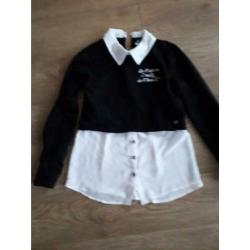 Zwarte meisjes trui met vaste witte blouse