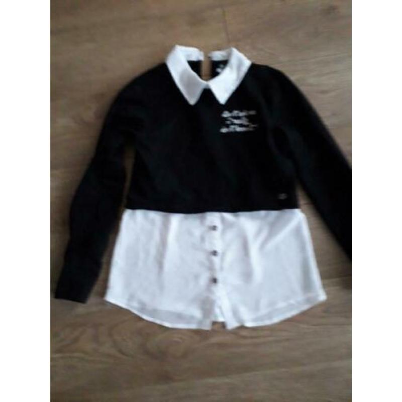 Zwarte meisjes trui met vaste witte blouse