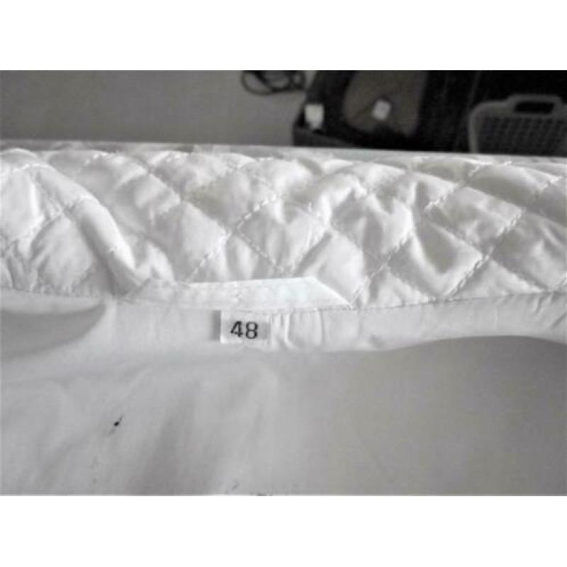 Bonita witte jas-bodywarmer 4 buiten en 1 binnenzak Mt 46-48