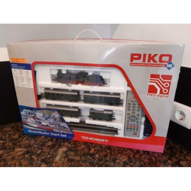 Piko modelspoorbaan modeltrein H0 57125 incl. Extra's