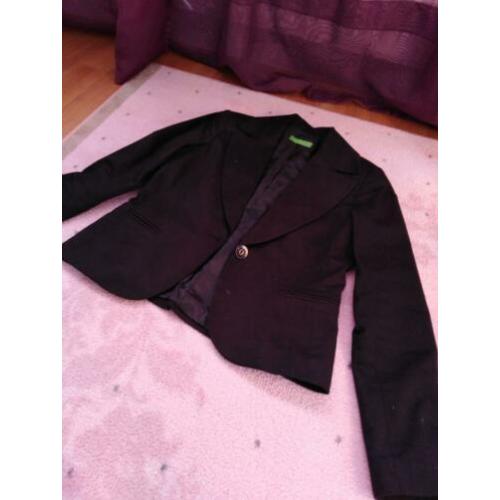 Zwarte blazer in zeer nette staat maat 38/40