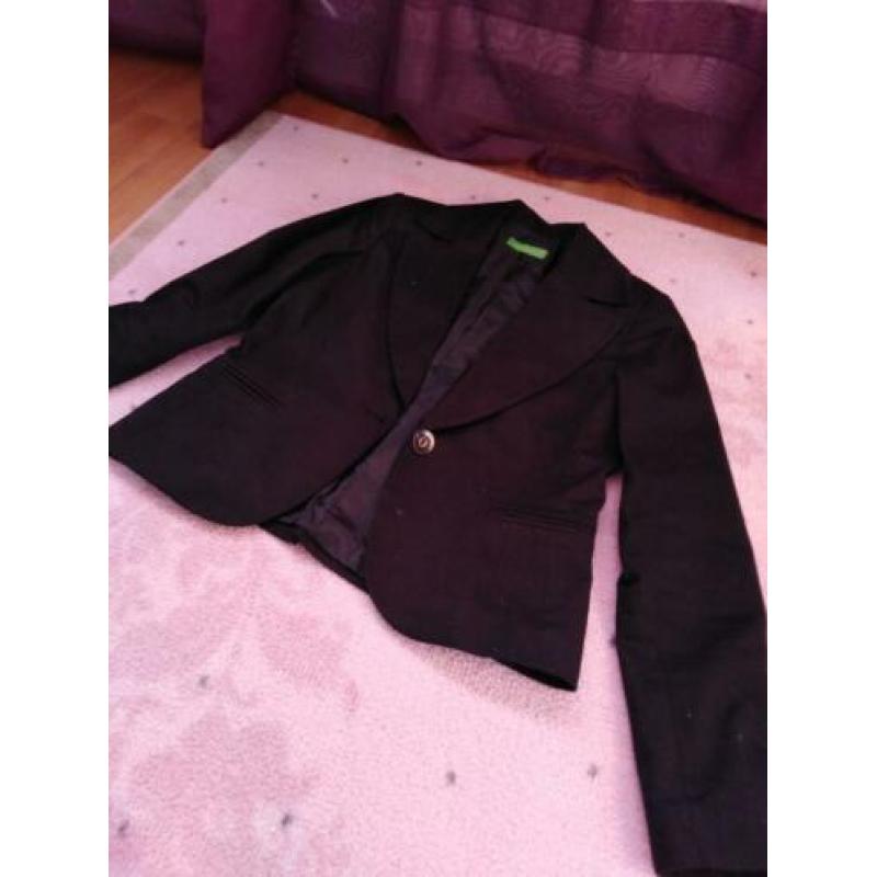 Zwarte blazer in zeer nette staat maat 38/40