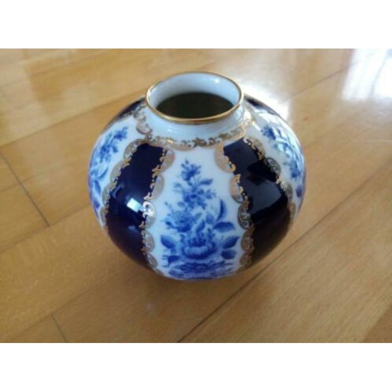 vaas Lindner Kueps Bavaria Porselein Bernadette Cobalt 0A