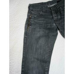 Spijkerbroek OUTFITTERS NATION maat 158 (mankementje)