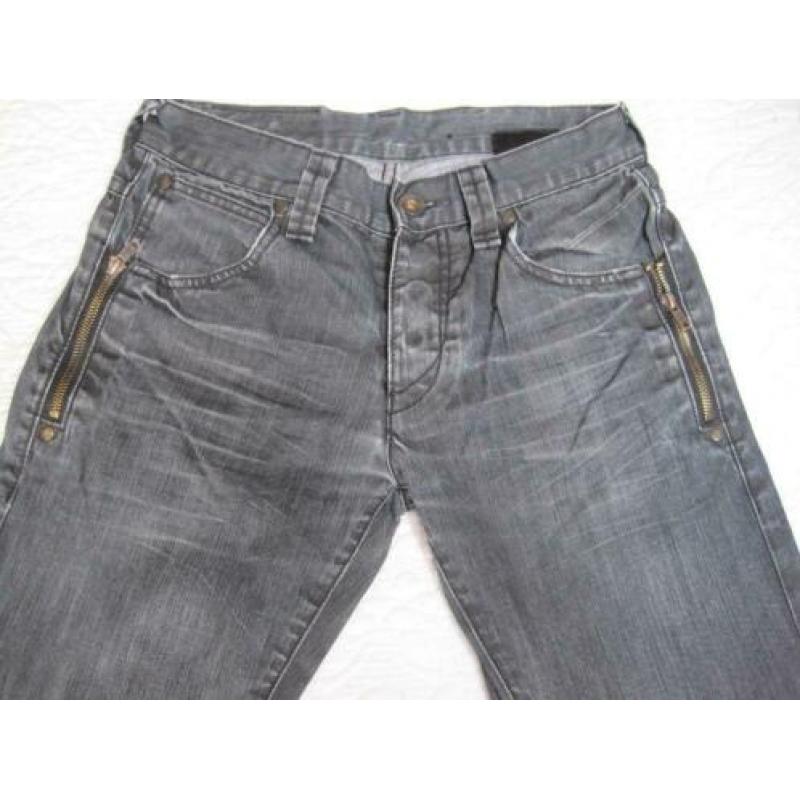 Spijkerbroek OUTFITTERS NATION maat 158 (mankementje)