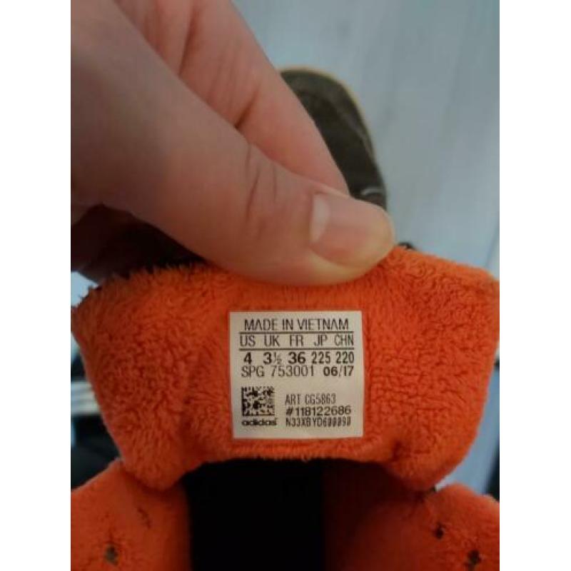 Adidas sneakers maat 36