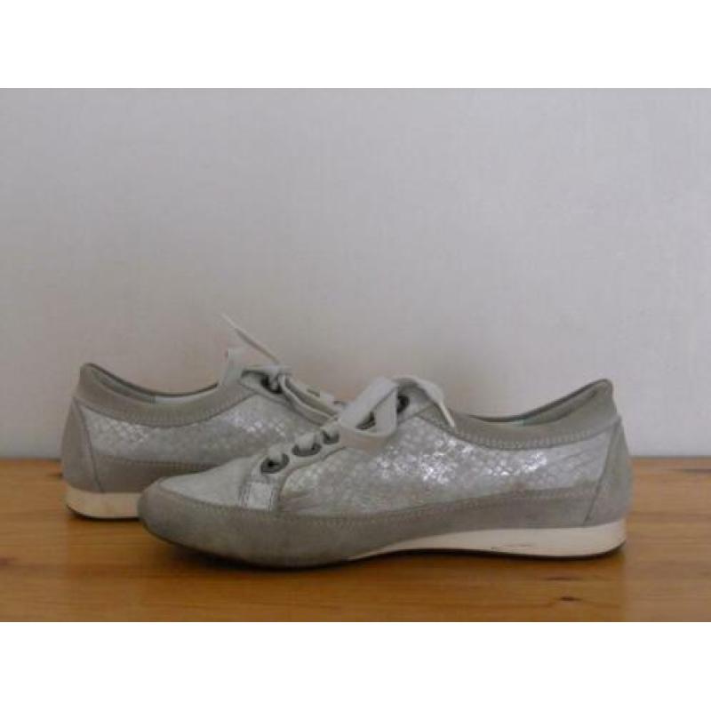 Mephisto lichtgrijze sportieve veterschoenen maat 6,5=40