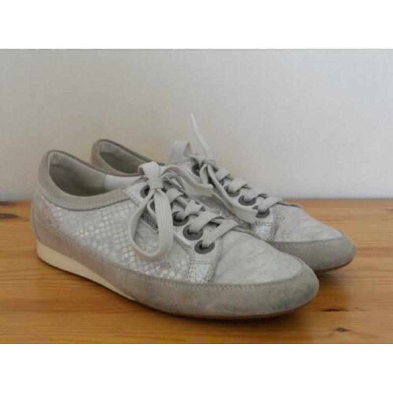 Mephisto lichtgrijze sportieve veterschoenen maat 6,5=40