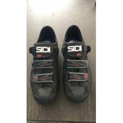 Sidi wilrenschoenen maat 43 2 paar