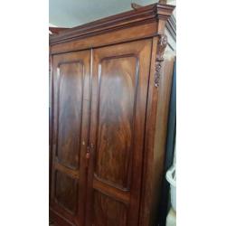 Antieke kast 125x215x45 (brxhxd)