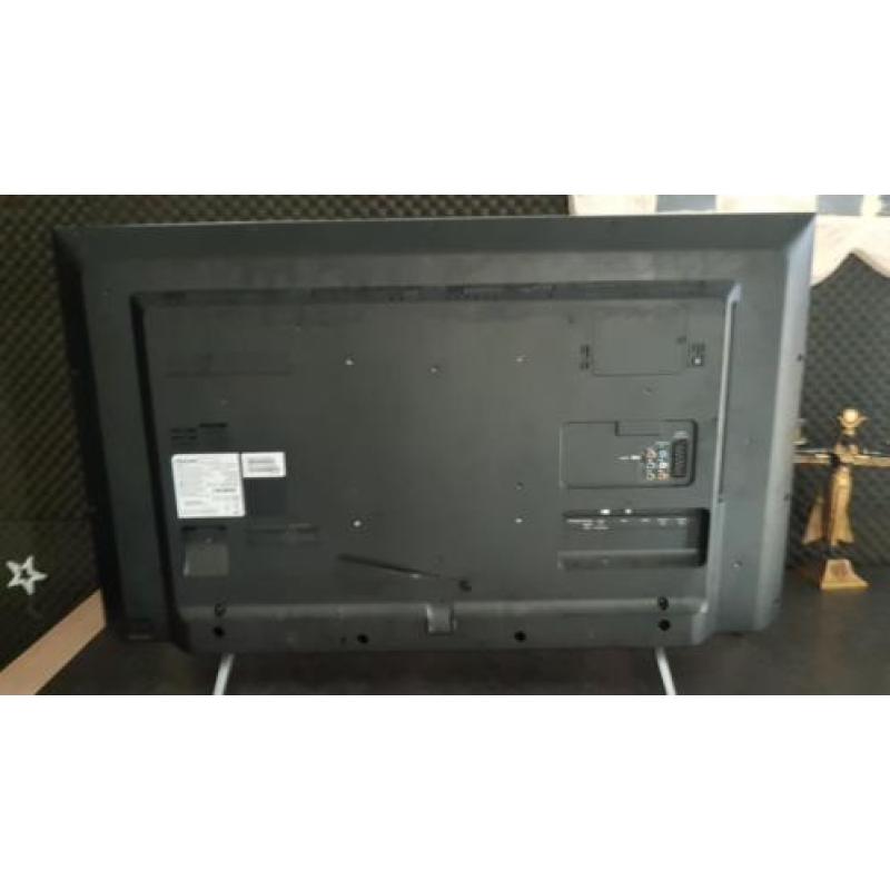 40" Philips LED TV met defect (smart tv)