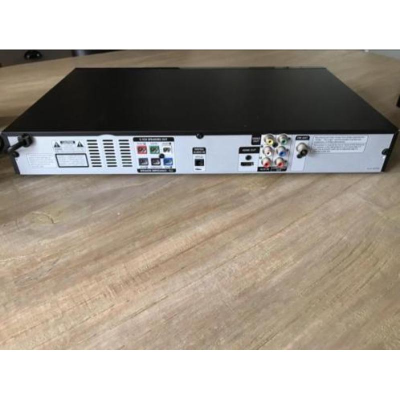 Samsung dvd-speler en 5.1 dolby surround set