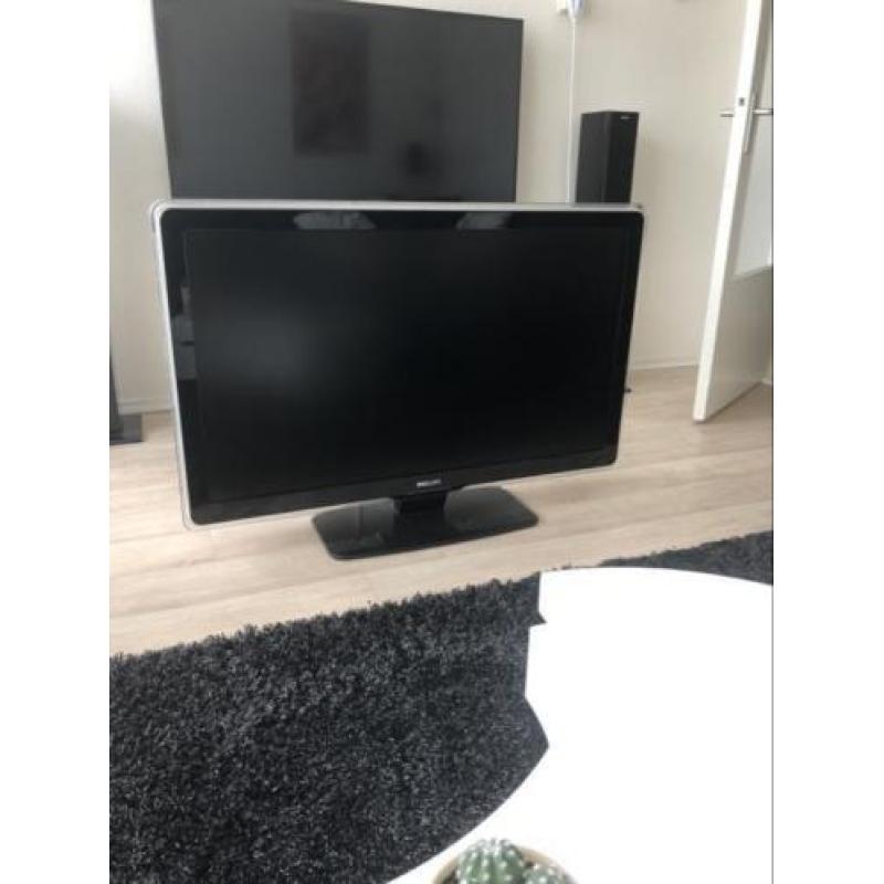 Philips Flatscreen tv 120cm groot! Full HD 1080p 47inch
