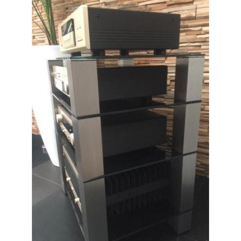 Accuphase DP-65V cd speler