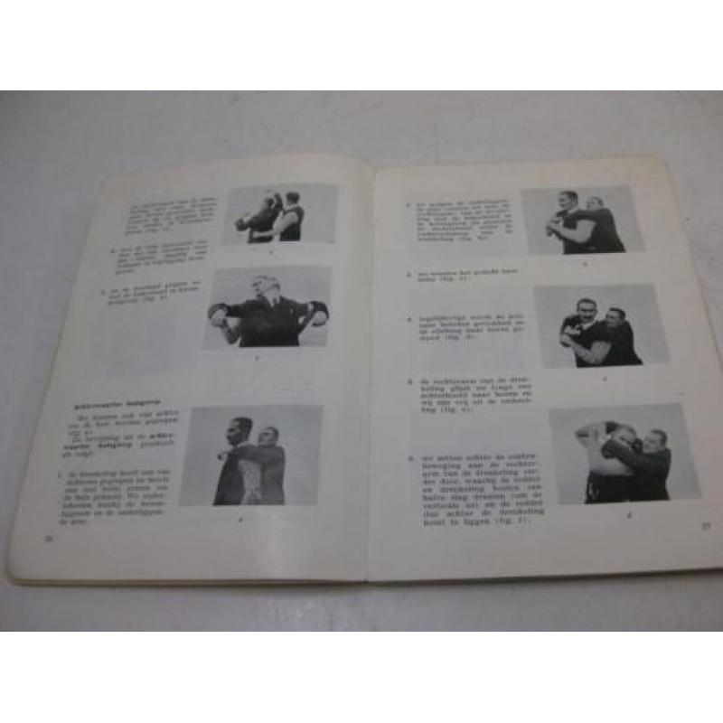 oud BHV boekje handleiding redden van drenkelingen (16)