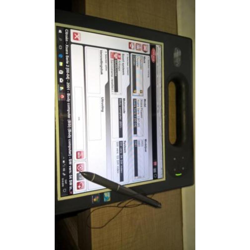 Montion Tablet I7 met extra,s