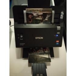 Epson FastFoto 640 - scan honderden fotos per uur *TE HUUR