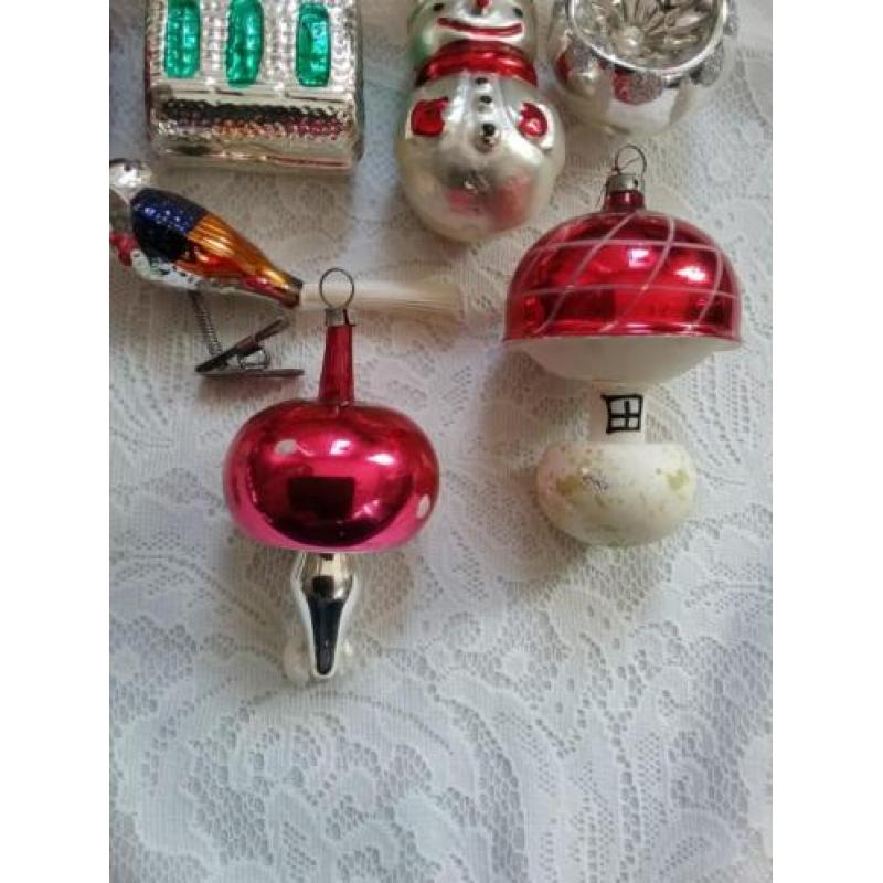 Oude kerstballen kerst figuren kerstversiering kerst ballen
