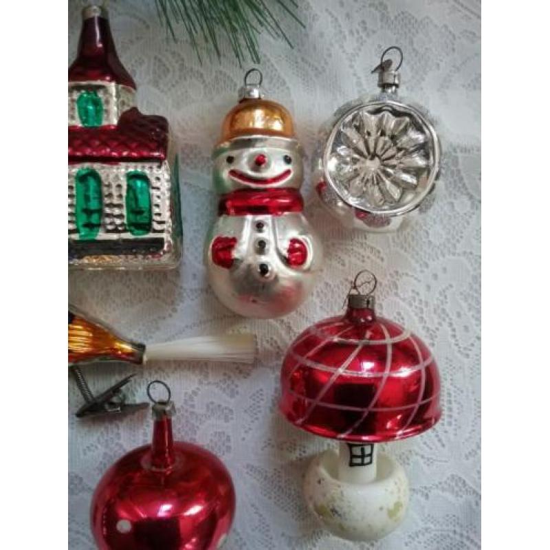 Oude kerstballen kerst figuren kerstversiering kerst ballen