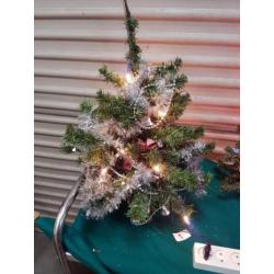 Kerstbomen klein met verlichting, 2x