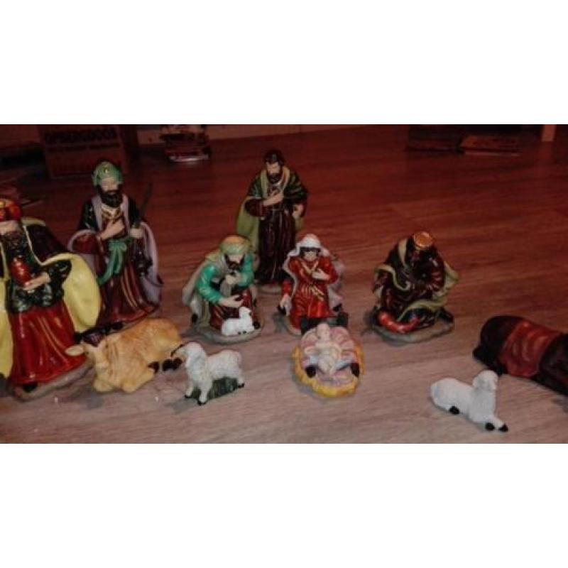 kerst beelden moet weg!!!!