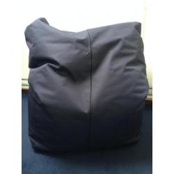 Bali "outdoor" marineblauwe loungestoel +vulling (lc zitzak)