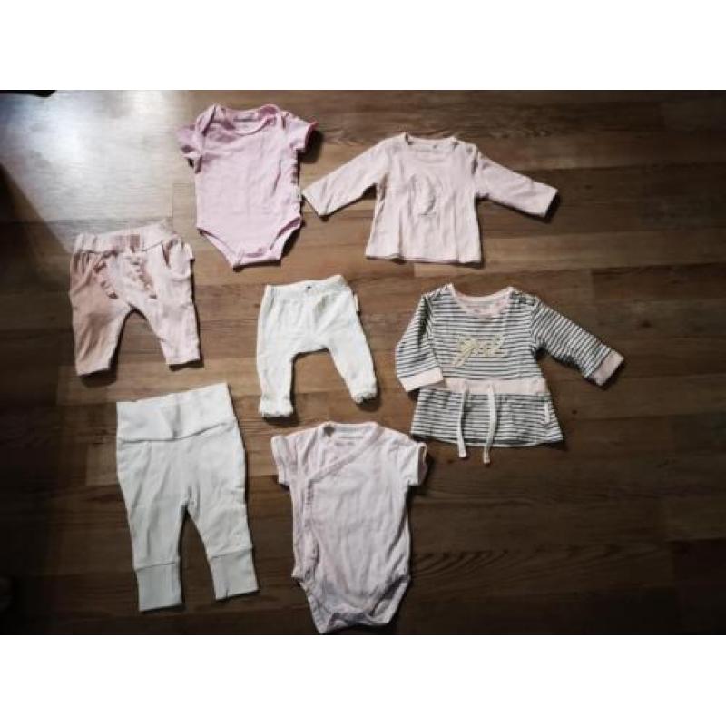 Noppies maat 50