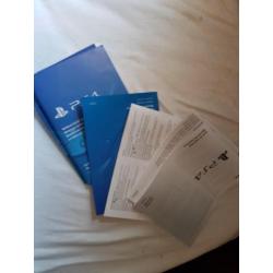 Ps4 4 met games en controller