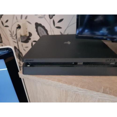Ps4 4 met games en controller